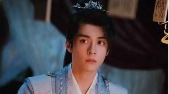 网络图片(侵删) 网络图片(侵删)