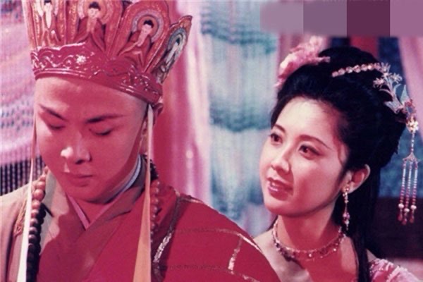 网络图片(侵删) 网络图片(侵删)