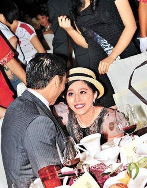 网络图片(侵删) 网络图片(侵删)