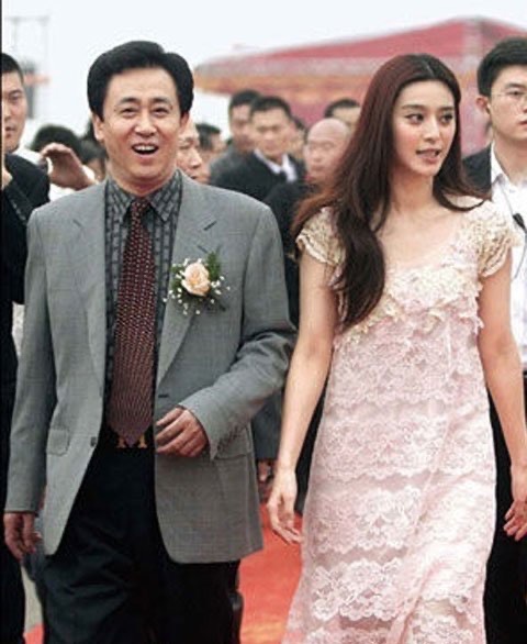 网络图片(侵删) 网络图片(侵删)