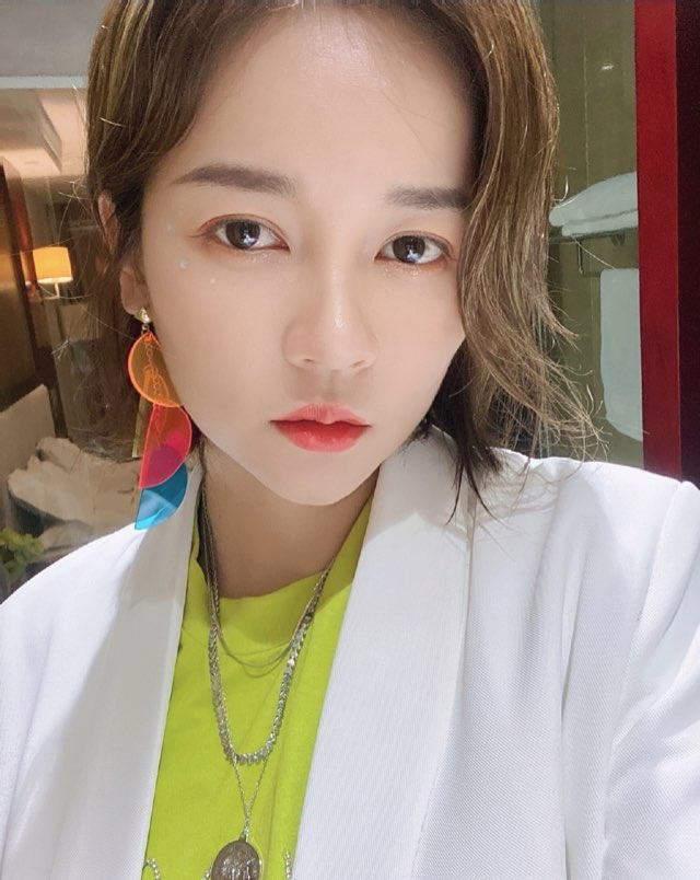 网络图片(侵删) 网络图片(侵删)