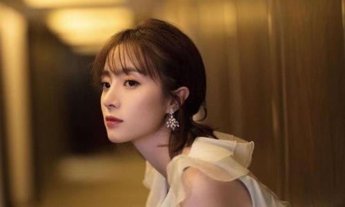 网络图片(侵删) 网络图片(侵删)