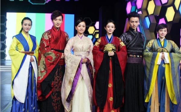 网络图片(侵删) 网络图片(侵删)