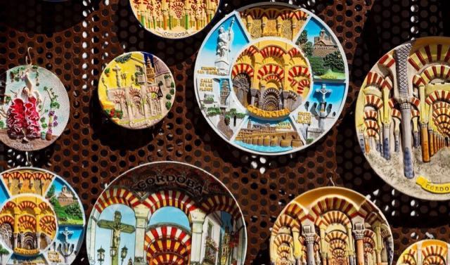 网络图片(侵删) 网络图片(侵删)