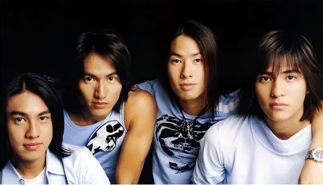 网络图片(侵删) 网络图片(侵删)