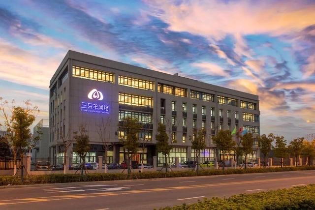 网络图片(侵删) 网络图片(侵删)