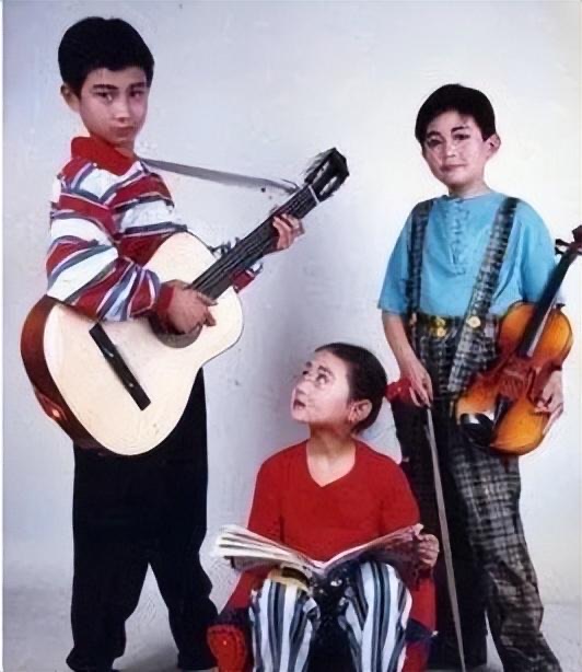 网络图片(侵删) 网络图片(侵删)