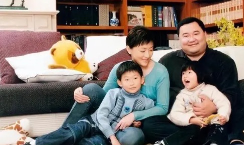 网络图片(侵删) 网络图片(侵删)