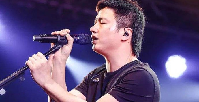 网络图片(侵删) 网络图片(侵删)