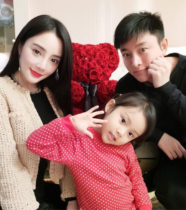 网络图片(侵删) 网络图片(侵删)