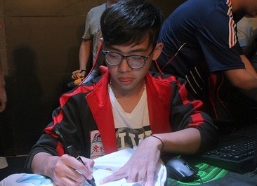 网络图片(侵删) 网络图片(侵删)