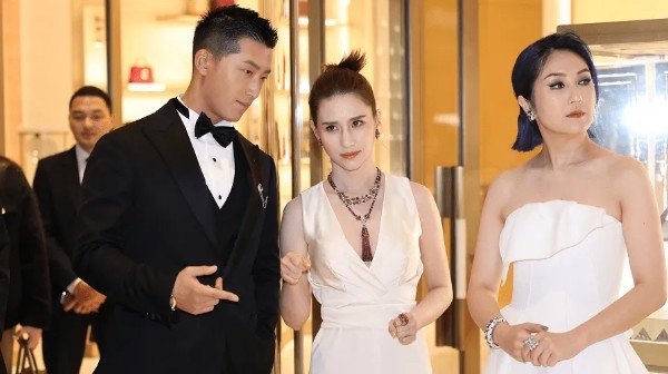 网络图片(侵删) 网络图片(侵删)