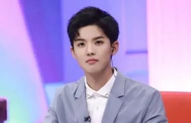 网络图片(侵删) 网络图片(侵删)