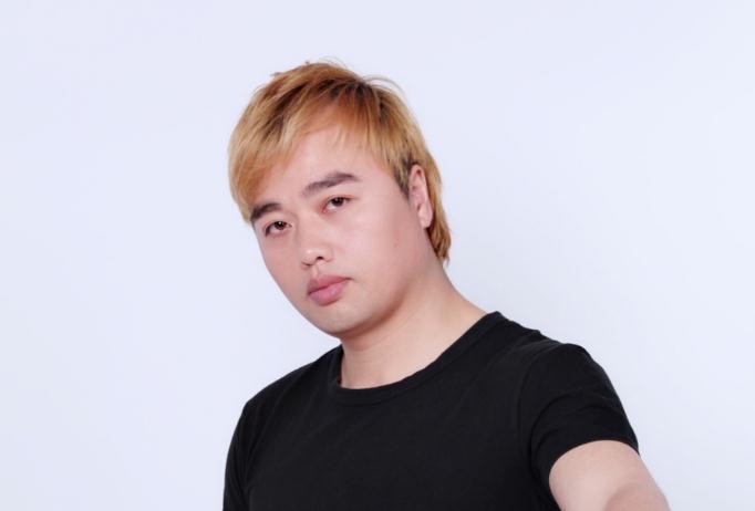 网络图片(侵删) 网络图片(侵删)