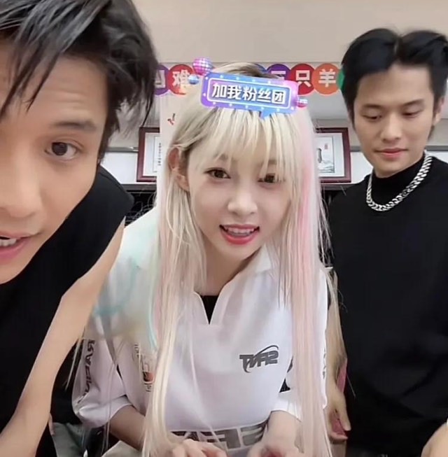 网络图片(侵删) 网络图片(侵删)