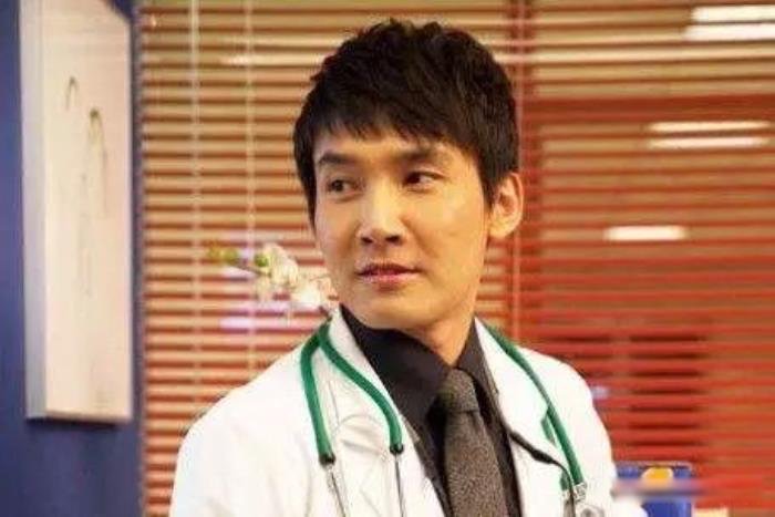 网络图片(侵删) 网络图片(侵删)