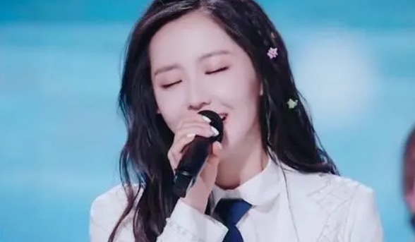 网络图片(侵删) 网络图片(侵删)