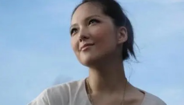 网络图片(侵删) 网络图片(侵删)