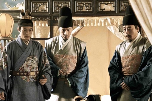 网络图片(侵删) 网络图片(侵删)