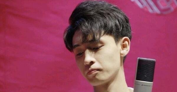 网络图片(侵删) 网络图片(侵删)