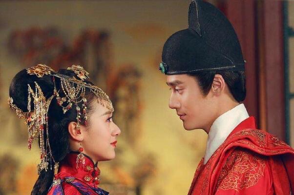 网络图片(侵删) 网络图片(侵删)