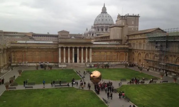 网络图片(侵删) 网络图片(侵删)