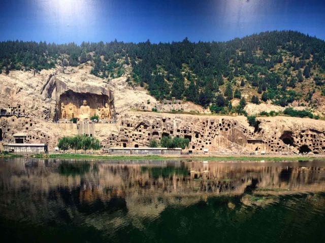 网络图片(侵删) 网络图片(侵删)