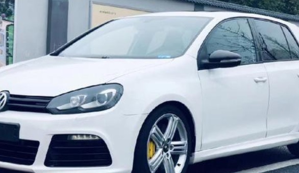 网络图片(侵删) 网络图片(侵删)