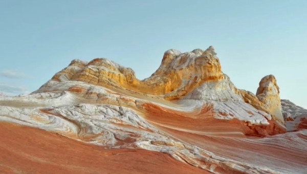 网络图片(侵删) 网络图片(侵删)