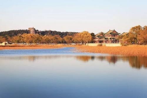 网络图片(侵删) 网络图片(侵删)