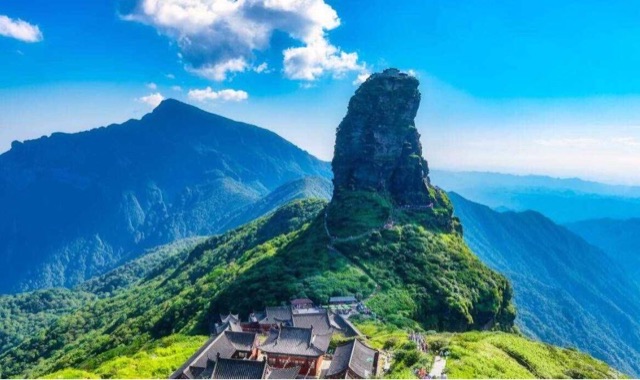 网络图片(侵删) 网络图片(侵删)