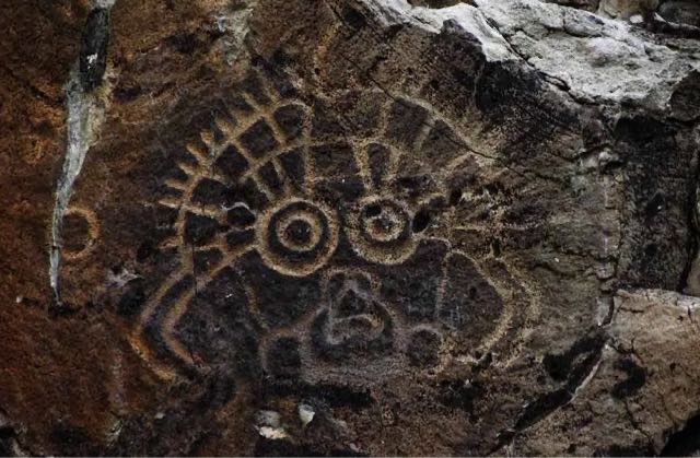 网络图片(侵删) 网络图片(侵删)