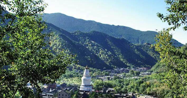 网络图片(侵删) 网络图片(侵删)