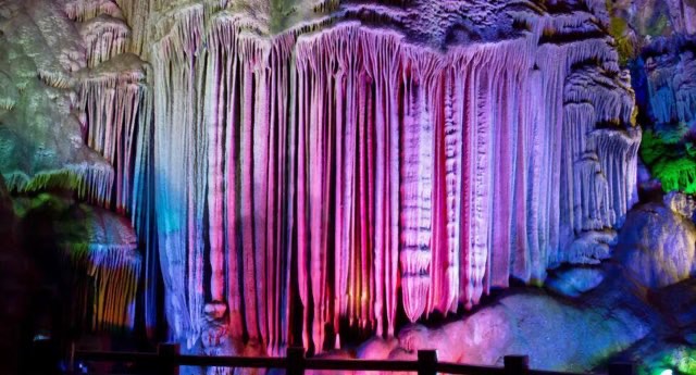 网络图片(侵删) 网络图片(侵删)