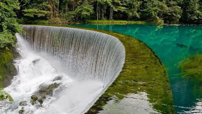 网络图片(侵删) 网络图片(侵删)