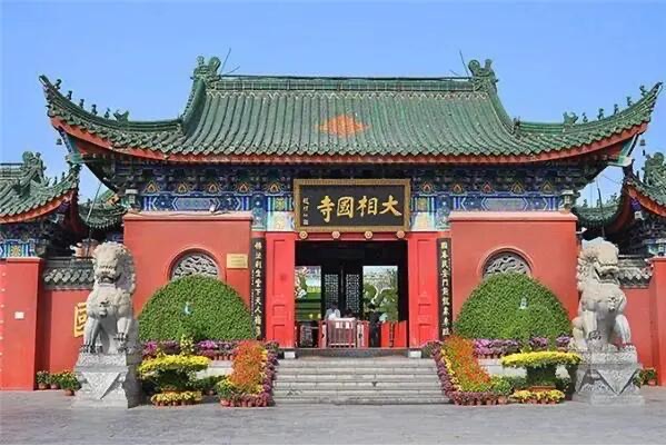 网络图片(侵删) 网络图片(侵删)