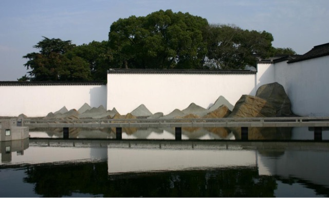 网络图片(侵删) 网络图片(侵删)