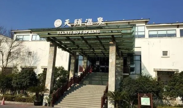 网络图片(侵删) 网络图片(侵删)