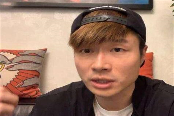 网络图片(侵删) 网络图片(侵删)